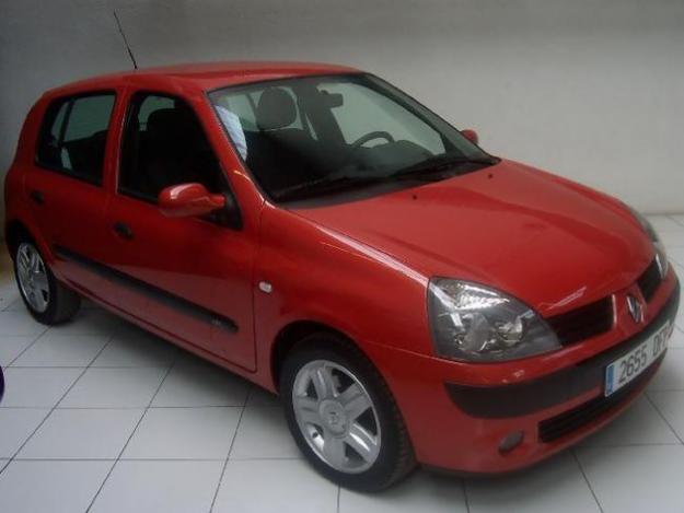 Renault CLIO 1.5 DCI 80CV COMMUNITY '05 en venta en Huesca