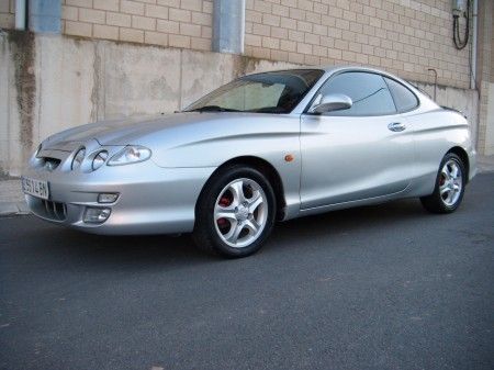 HYUNDAI COUPE 1.6 FX - NAVARRA