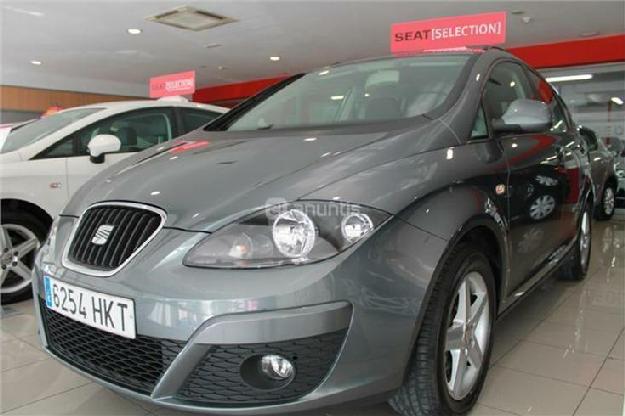 SEAT Altea XL 1.6 TDI 90cv Emoción, 12.500€