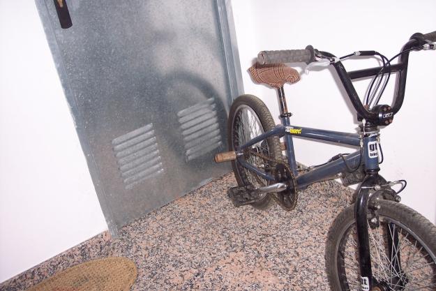 Vendo bicicleta BMX freestyle