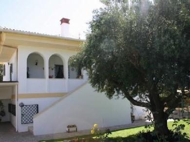 Chalet con 6 dormitorios se vende en Benalmadena Costa, Costa del Sol