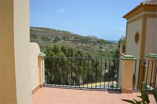 Apartment for Sale in Malaga, Andalucia, Ref# 2828172