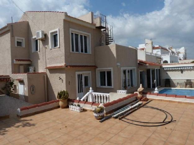 Chalet en venta en San Miguel de Salinas, Alicante (Costa Blanca)