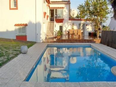 Chalet con 5 dormitorios se vende en Mijas Costa, Costa del Sol