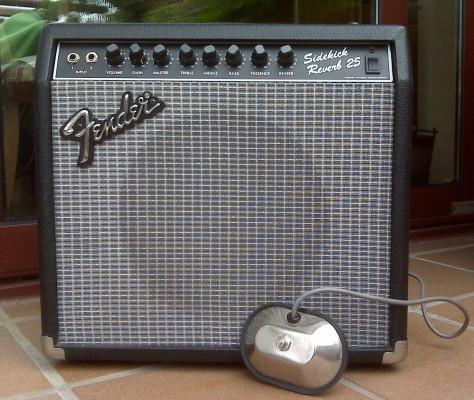 Amplificador fender sidekick reverb 25