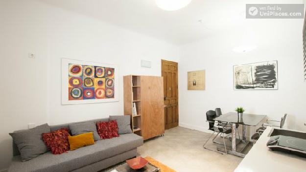 Comfortable studio in fun Salamanca neighbourhood