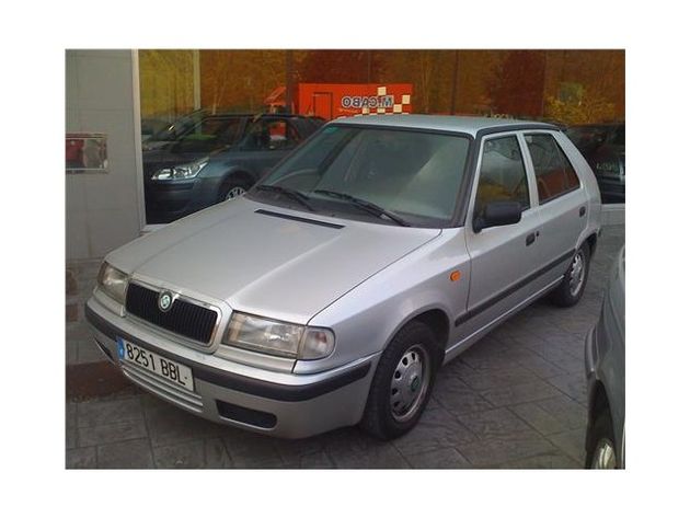 SKODA FELICIA 1.3 DYNAMIC