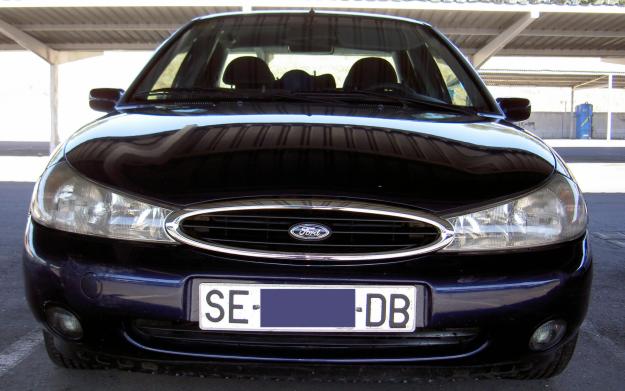 FORD MONDEO 1.8 TD 90 CV GHIA. Año 1998. 4 Puertas. 86.800 Km.