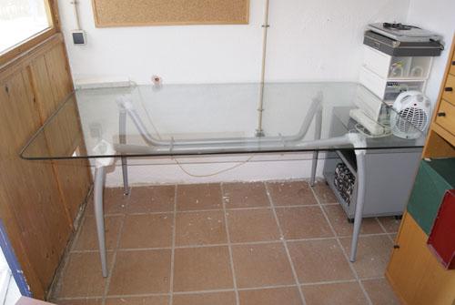 MESA DE CRISTAL DE DISEÑO