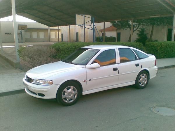 vendo opel vectra