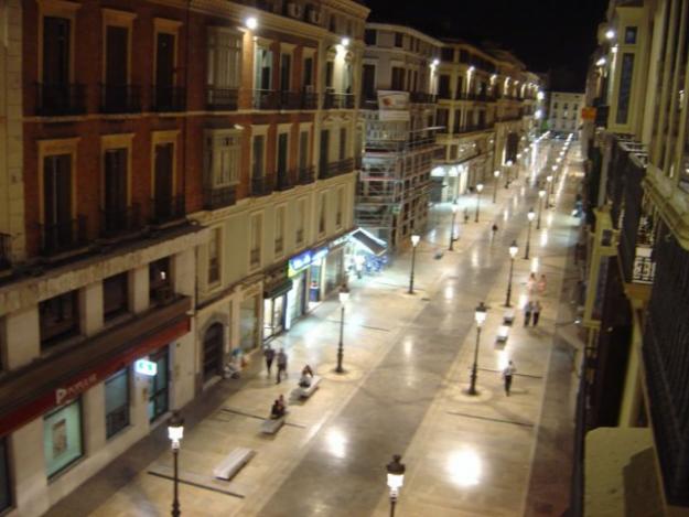 VENTA ABONOS SEMANA SANTA MALAGA EN CALLE LARIO