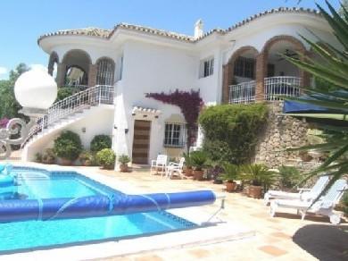 Chalet con 4 dormitorios se vende en Mijas Pueblo, Costa del Sol