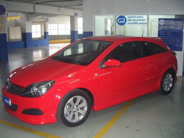 OPEL ASTRA  GTC 1.4 ENJOY