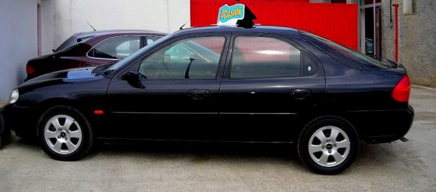 Ford Mondeo 2.0 Ghia