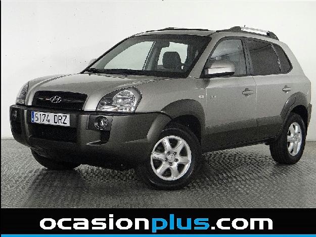 Hyundai Tucson 2.0 CDRi STYLE 4X4, 7.900€