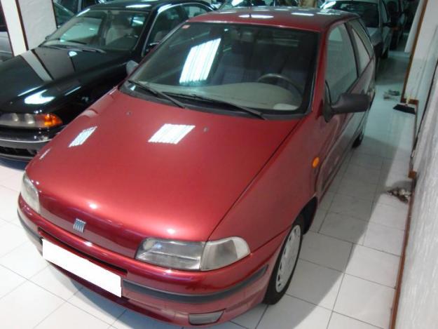 FIAT Punto 55 EL 6 SPEED 3p. - 1.995 €