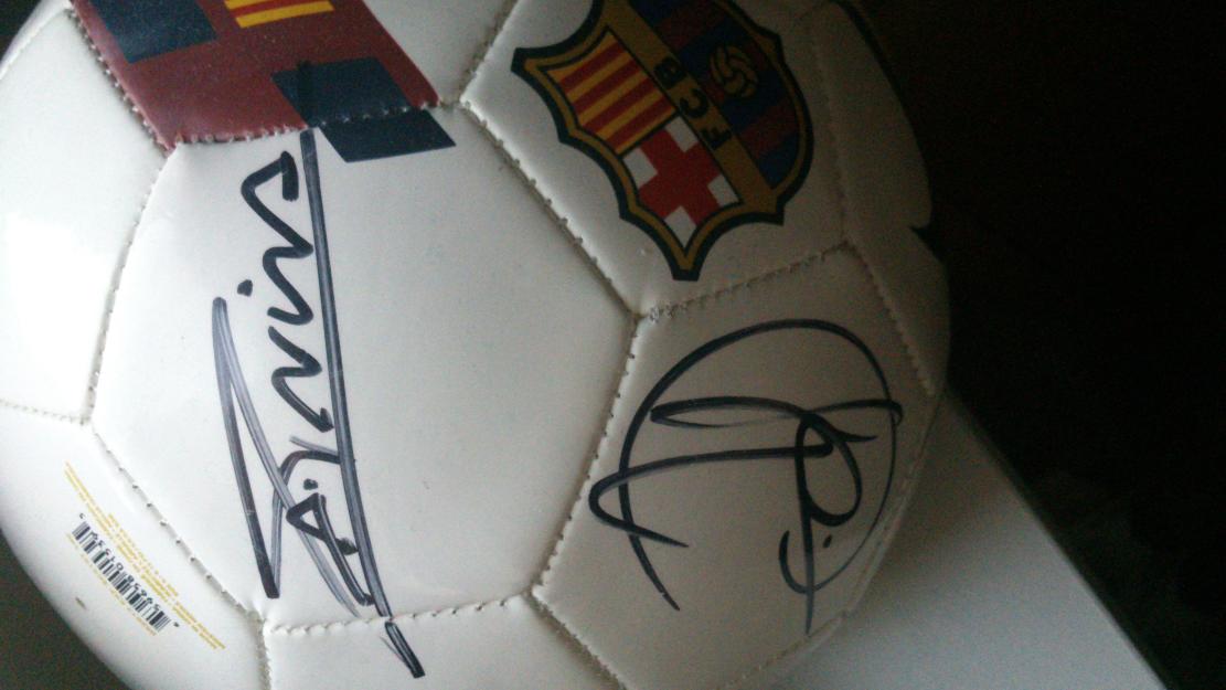 Balón barcelona firmado jugadores más importantes