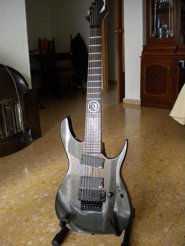 DEAN RUSTY COOLEY RC7XMBK 7 CUERDAS!!