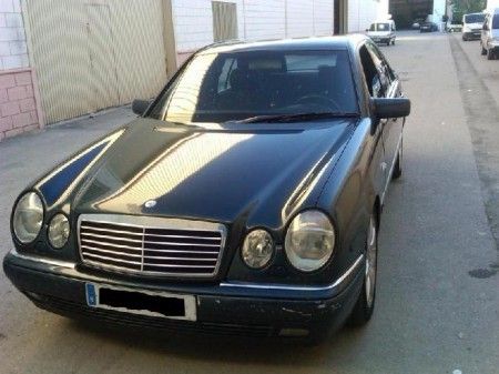 MERCEDES E 290 TD - Albacete