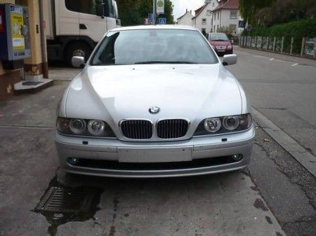 BMW 535 I E39  EXCLUSIVE,XENON,NAVI,CUERO.. - Lleida