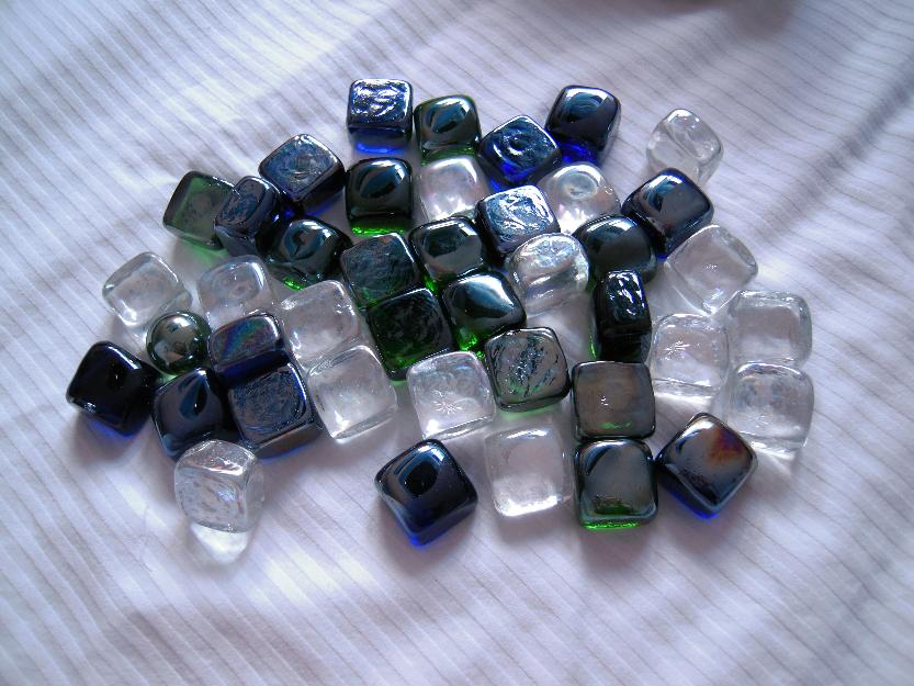 Lote de piedras de colores