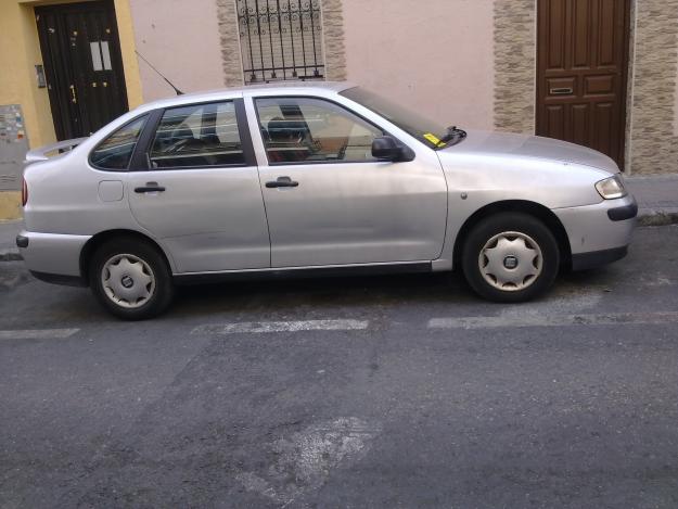 seat cordova lo vendo por motivo retorno a mi pais