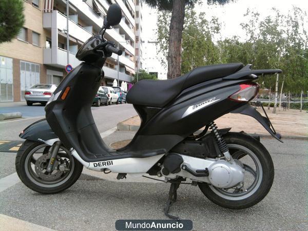 Vendo Ciclomotor Derbi Atlantis