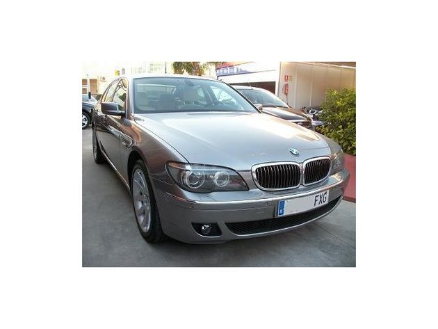 BMW 745 D