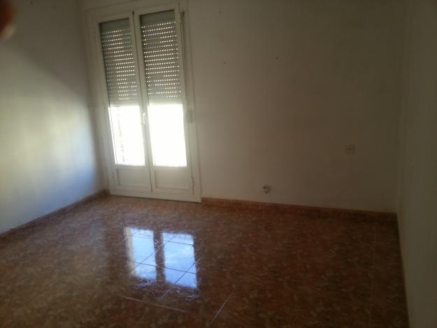 Oportunidad. Venta de piso muy económico