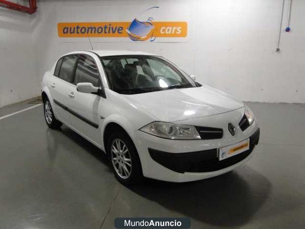 Renault Megane Sedan S.L. Emot