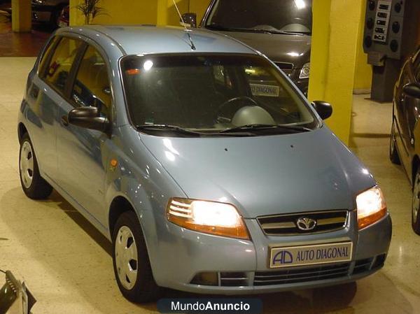 Daewoo Kalos del año 2004 - Barcelona