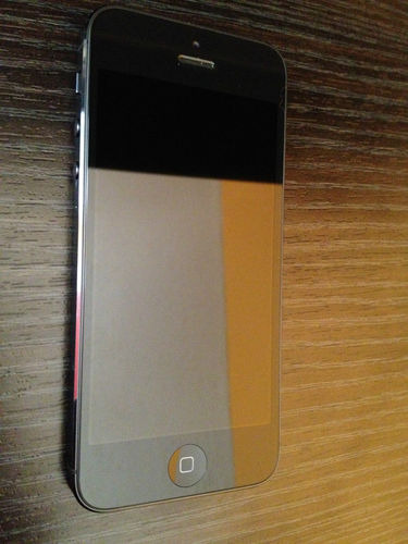 Iphone 5. black. a estrenar, caja con precinto