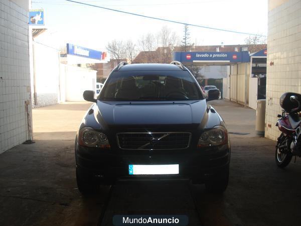 VENDO 4X4 VOLVO XC90 06 17000 EUROS