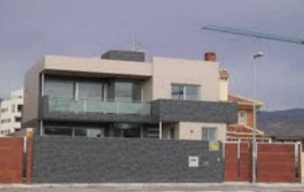 Chalet en Roquetas de Mar