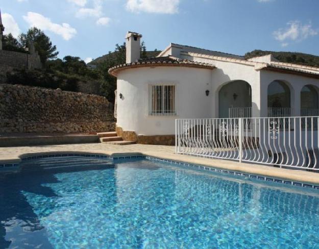 Chalet en venta en Alcalalí/Alcanalí, Alicante (Costa Blanca)