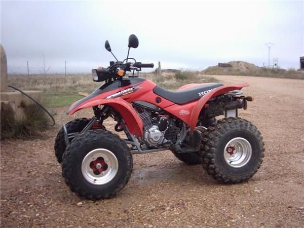 Se vende Honda trx 300 ex