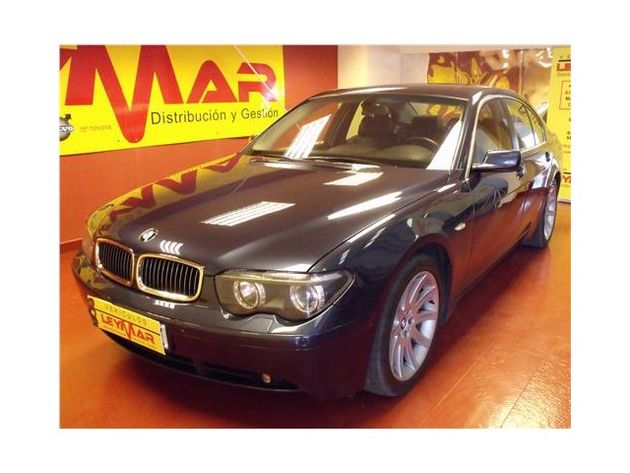 BMW SERIE 7 745IA