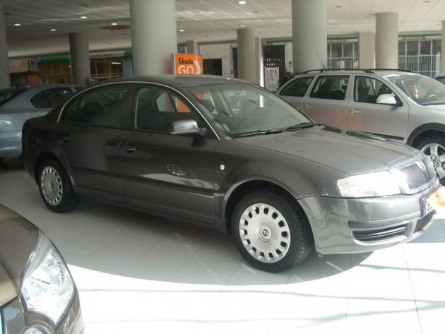 SKODA Superb 1.9TDI Classic 130