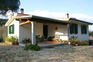 Casa : 4/7 personas - cala gonone  nuoro (provincia de)  cerdena  italia