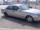 Particular vende Mercedes 280 E Avangarner Bifaro - mejor precio | unprecio.es