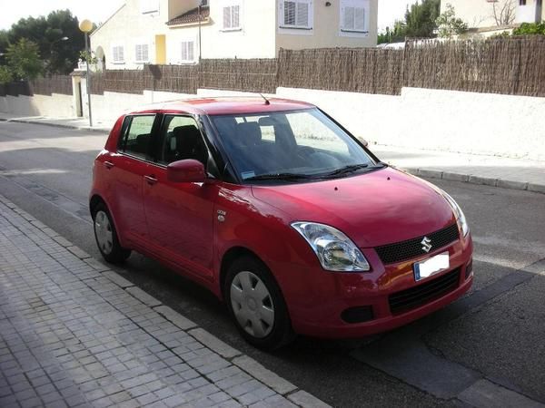 Suzuki Swift 1.3 DDIS turbo diesel 70cv - Impecable