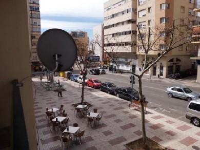 Apartamento con 4 dormitorios se vende en Malaga, Costa del Sol