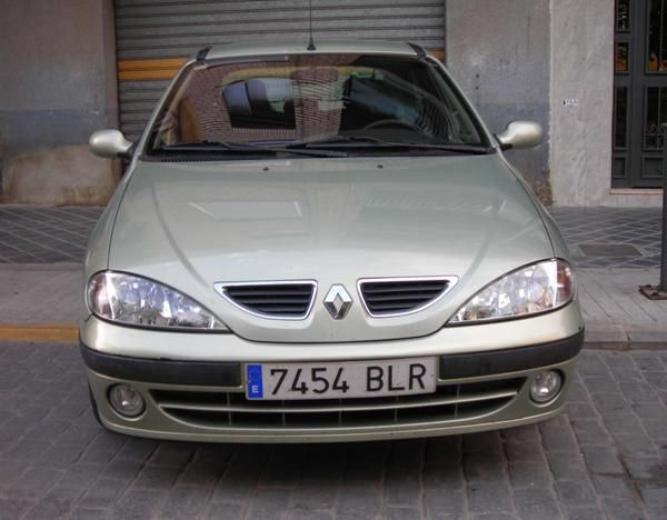 SE VENDE RENAULT MEGANE 1.9 DTI