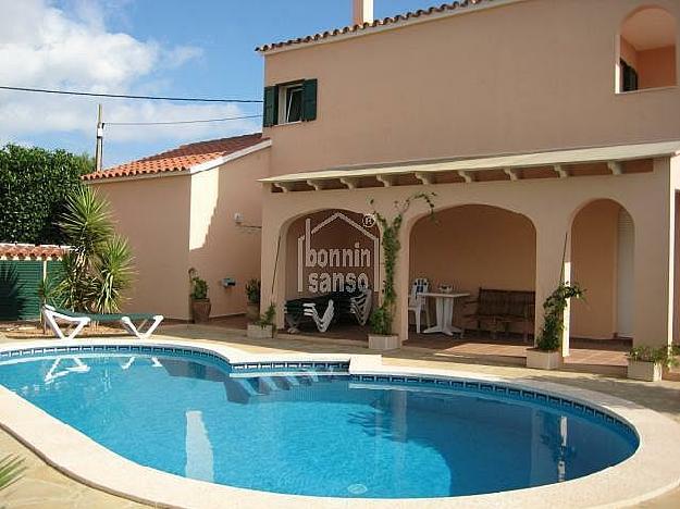 Chalet en Castell (Es)