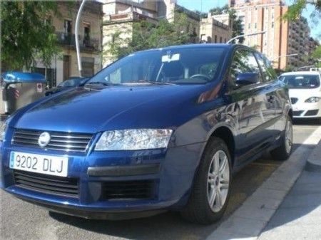 FIAT STILO 1.9 JTD DYNAMIC 3P. - Barcelona