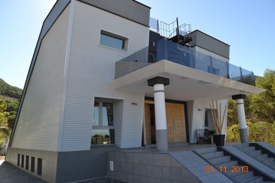 Sales contemporary villa in Costa del Sol Spain . Alhaurin de la Torre.