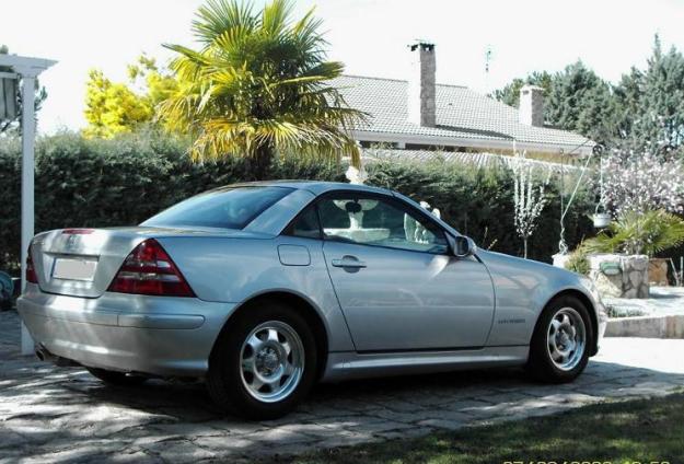 VENDO CAMBIO MERCEDES SLK 200 KOMPRESSOR DE DICIEMBRE DE 2003 - 13.500€