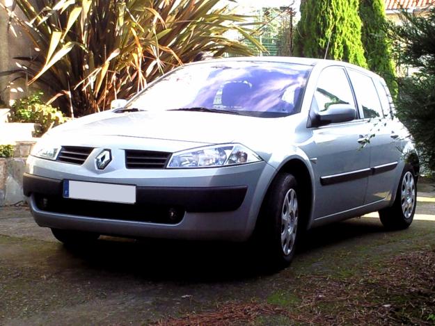 VENDO RENAULT MEGANE CONFORT EXPRESSION 1.9 DCI 120 CV