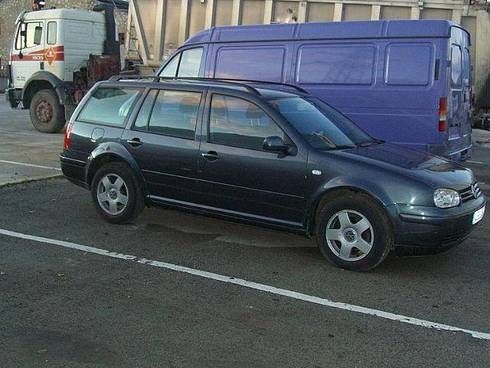 VOLKSWAGEN Golf 1.9TDI Trendline