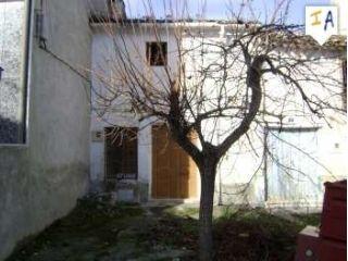 Casa en venta en Castillo de Locubín, Jaén